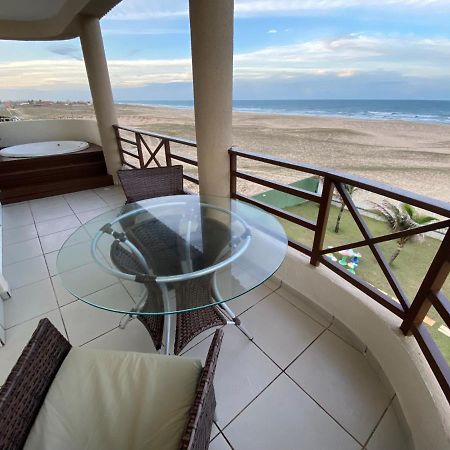 Beachfront Apt & Jacuzzi Taíba Buitenkant foto