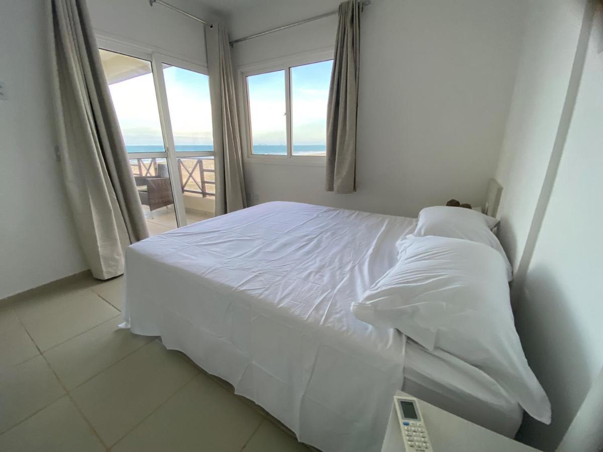 Beachfront Apt & Jacuzzi Taíba Buitenkant foto